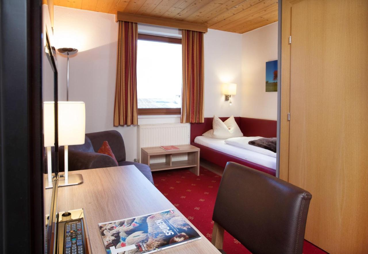 Hotel Bruno Fügen Exteriér fotografie