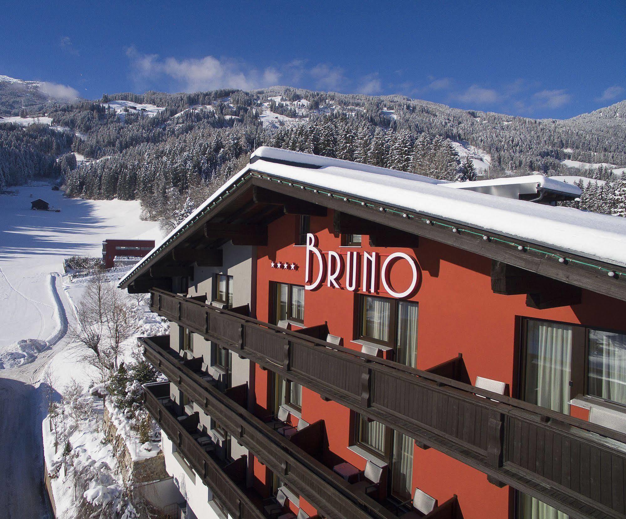 Hotel Bruno Fügen Exteriér fotografie